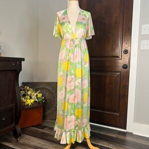 ‘70s Vanity Fair Floral Robe in Yellow and Pink